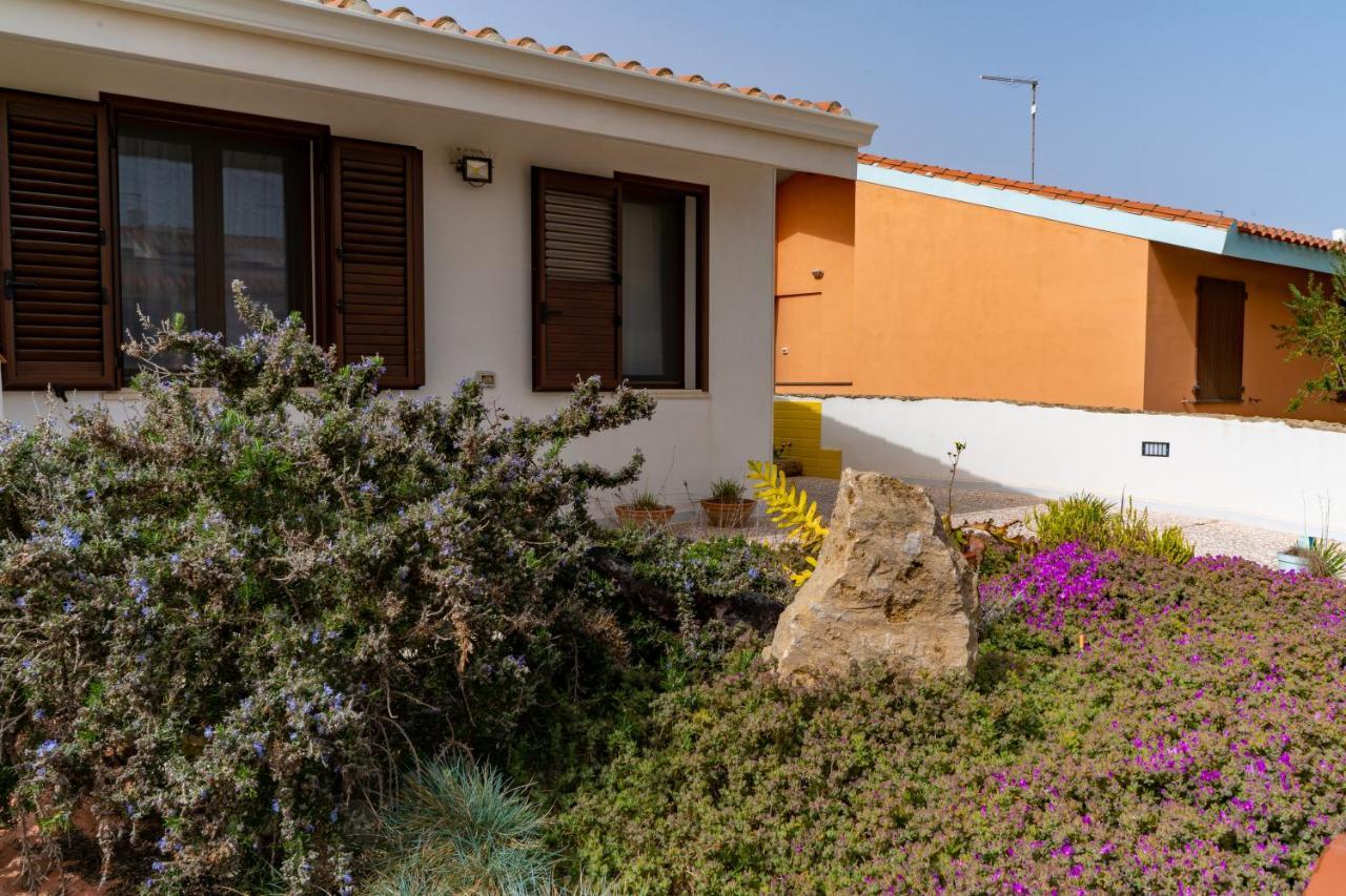 Casa Vacanze Funtana Meiga Càbras Exteriér fotografie
